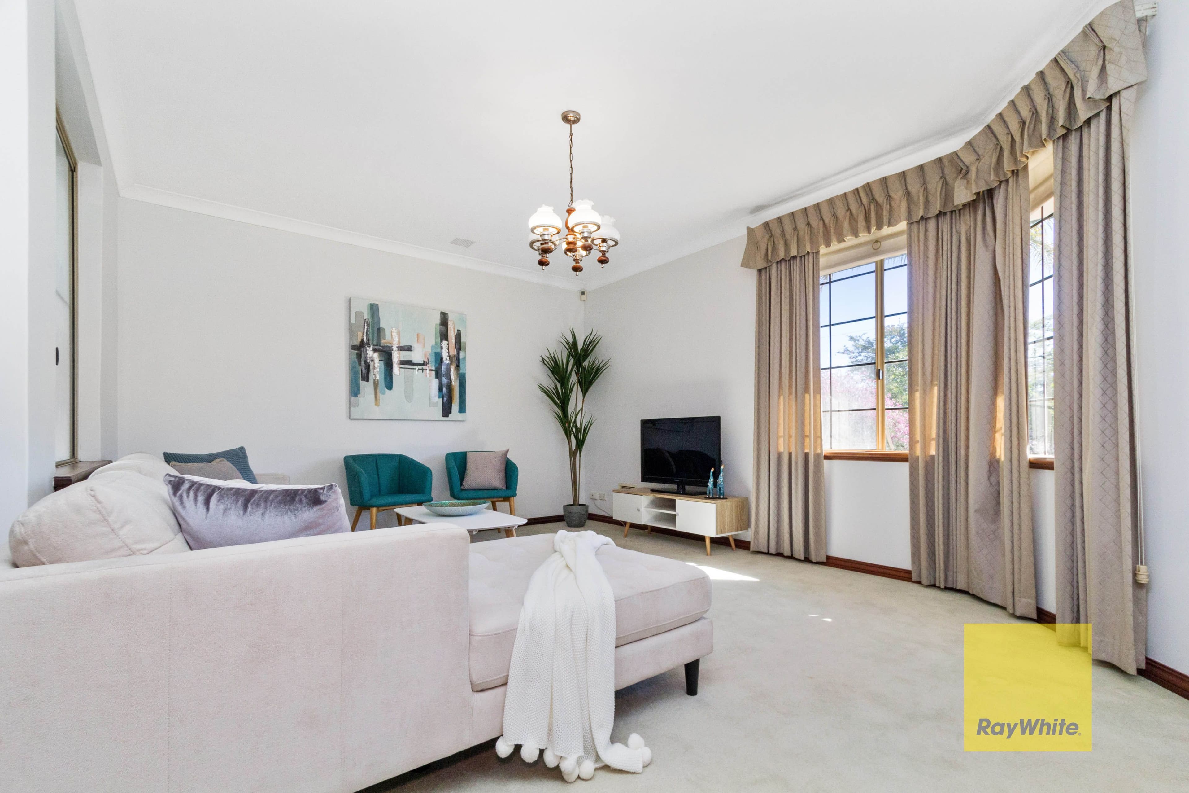 44 Ardrossan Loop, Kingsley WA 6026, Kingsley - Thumbnail 4