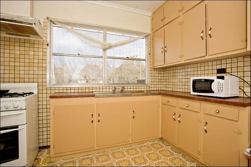11 Granault Parade, CORIO VIC 3214, Corio - Thumbnail 2