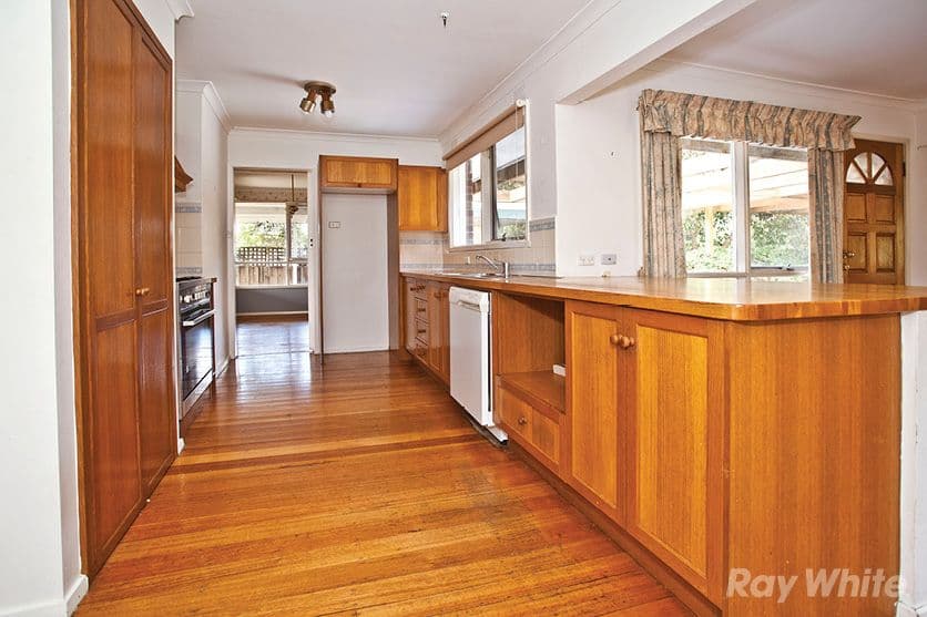 10 Louise Court, GLEN WAVERLEY VIC 3150, Glen Waverley - Thumbnail 4