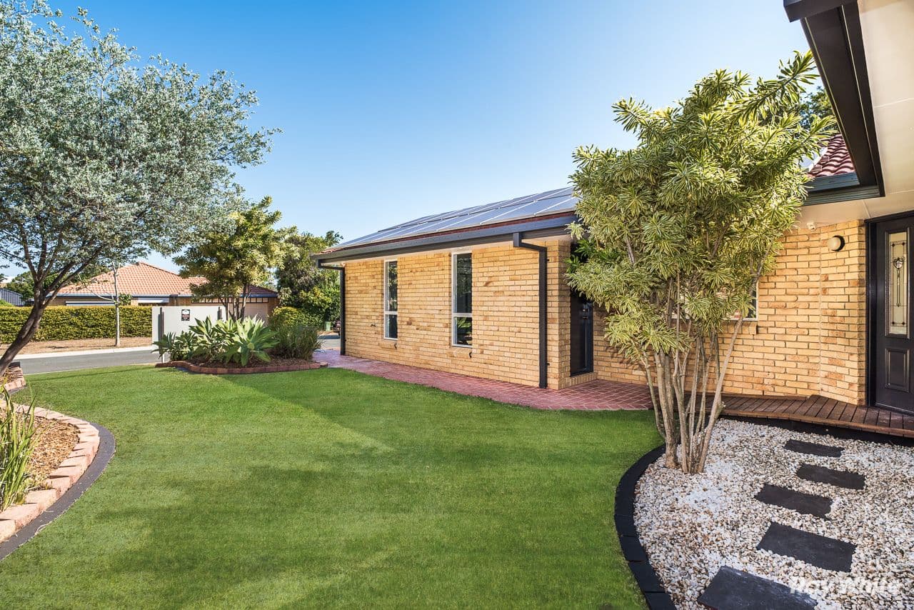 3 Hilltop Place, Banyo QLD 4014, Banyo - Thumbnail 2