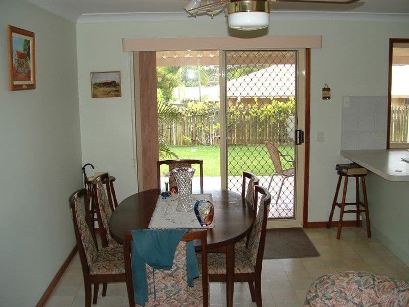 2 Roberts Street, WELLINGTON POINT QLD 4160, Wellington Point - Thumbnail 3