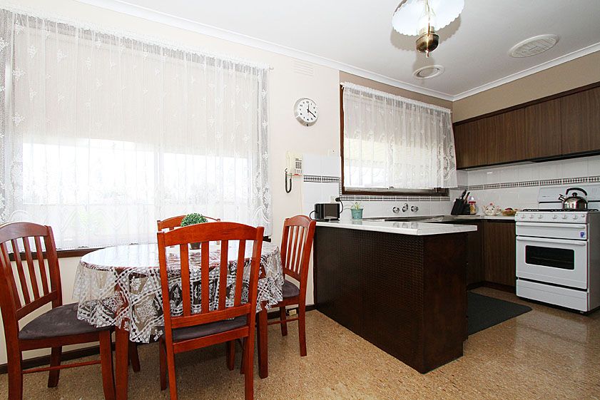 27 Cleveland Street, THOMASTOWN VIC 3074, Thomastown - Thumbnail 3