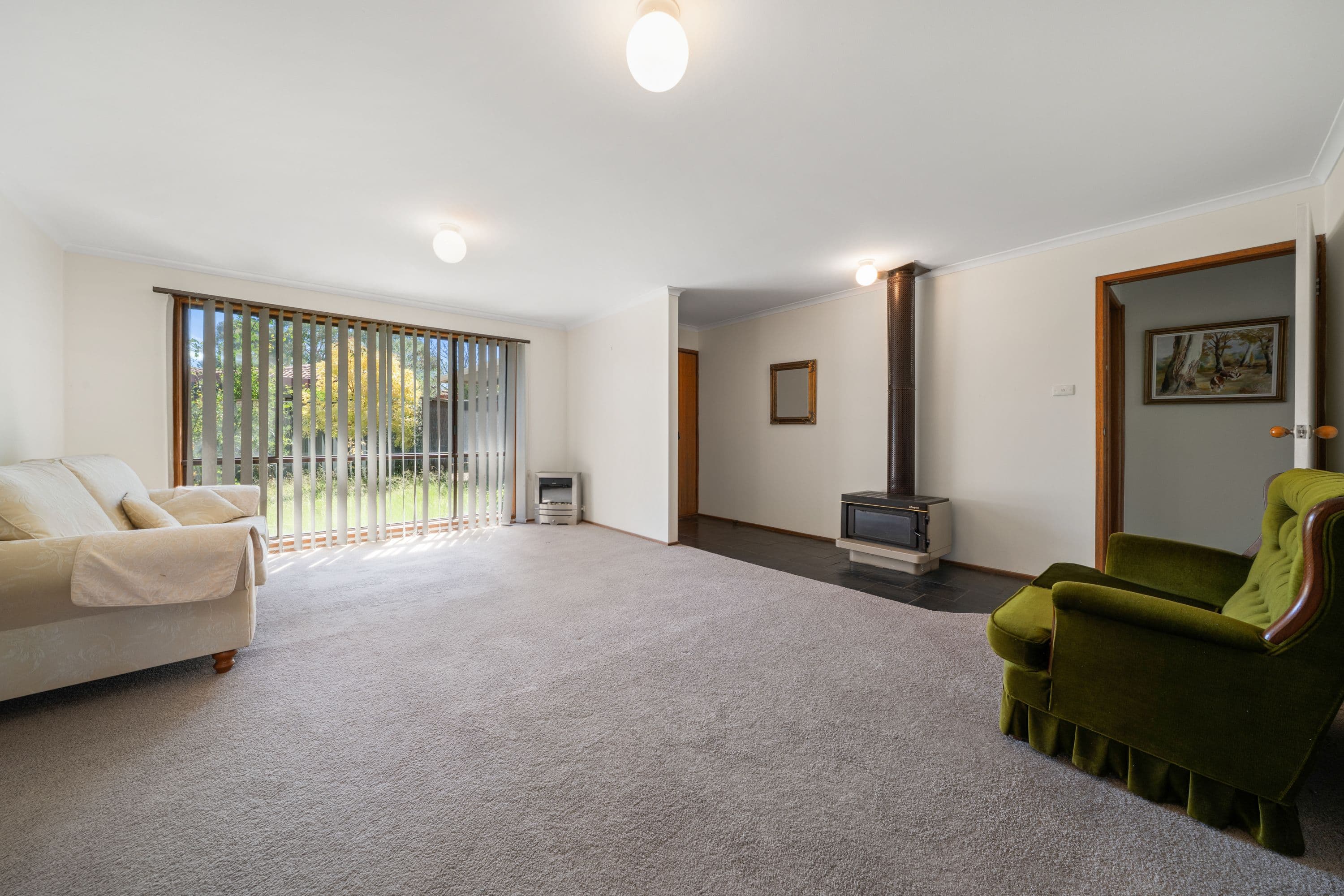17 Dalgarno Close, Oxley ACT 2903, Oxley - Thumbnail 2