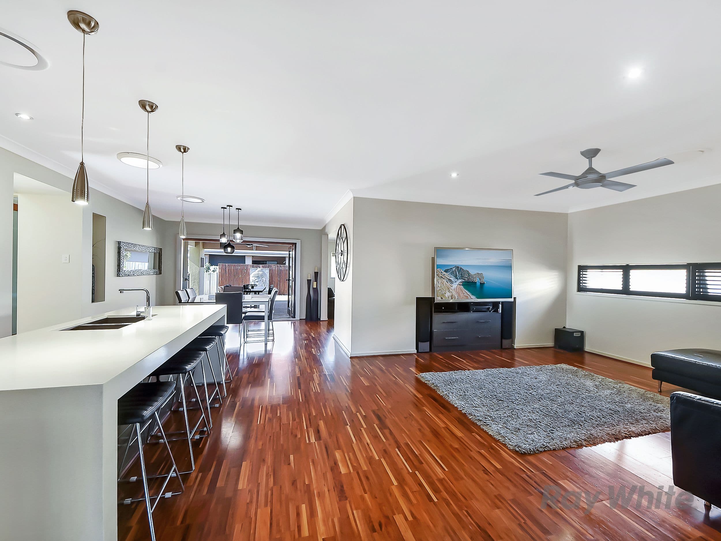 7 Baybreeze Crescent, Murrumba Downs QLD 4503, Murrumba Downs - Thumbnail 4