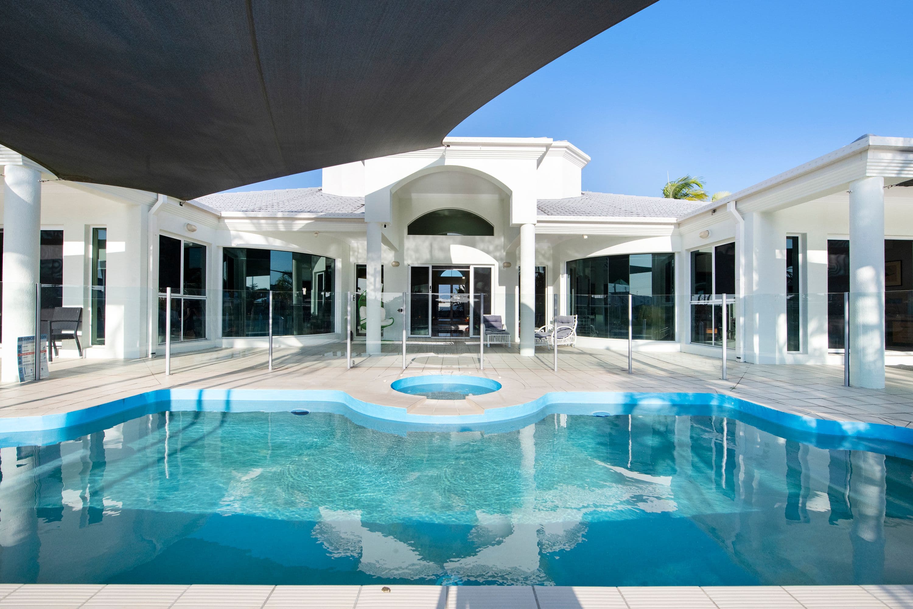 31 Beverley Crescent, Broadbeach Waters QLD 4218, Broadbeach Waters - Image 1