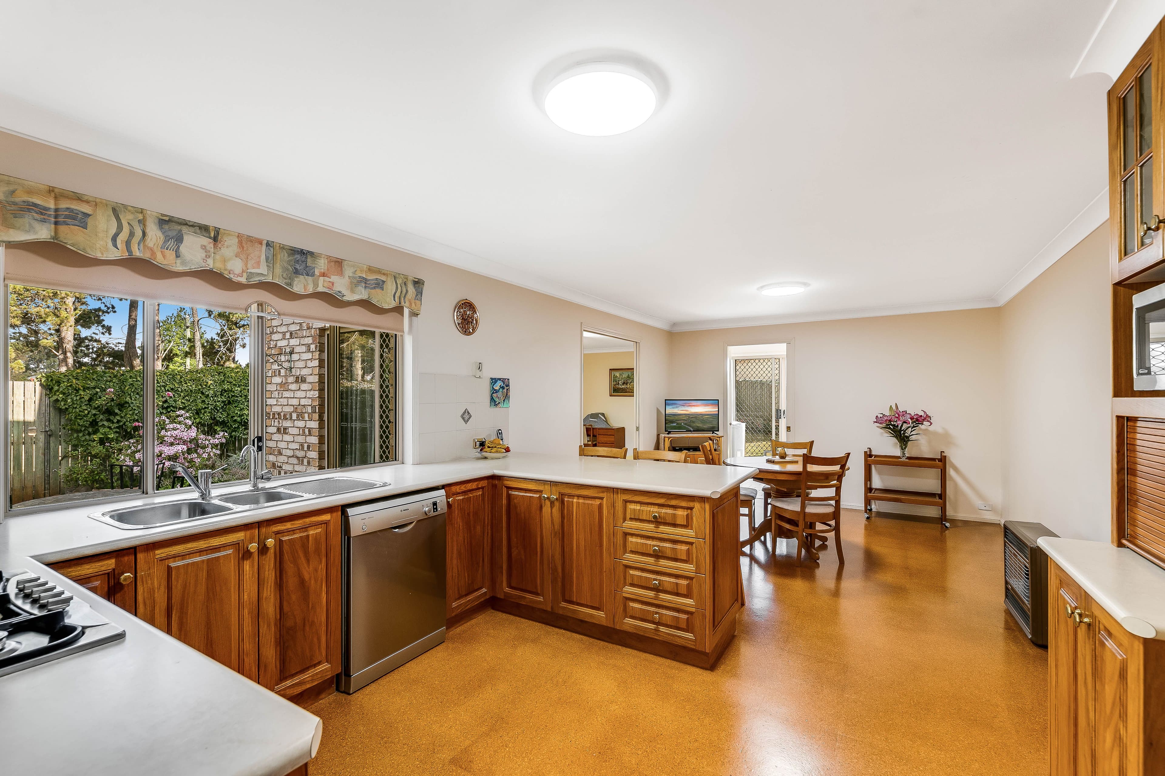 3 Audrey Court, Middle Ridge QLD 4350, Middle Ridge - Thumbnail 6