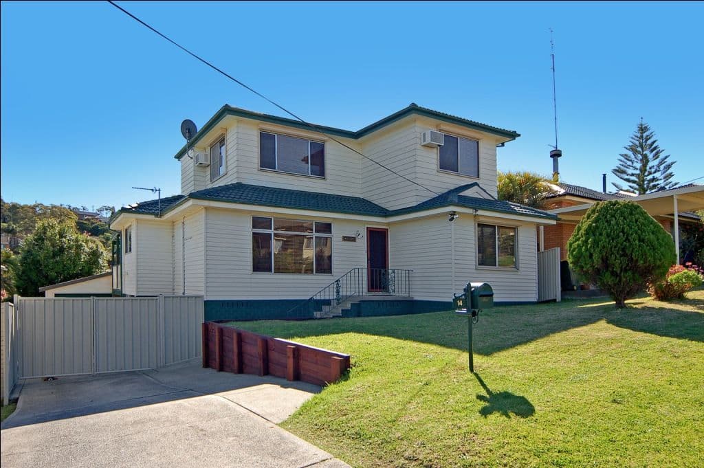 14 Blakemore Avenue, KANAHOOKA NSW 2530, Kanahooka - Image 1