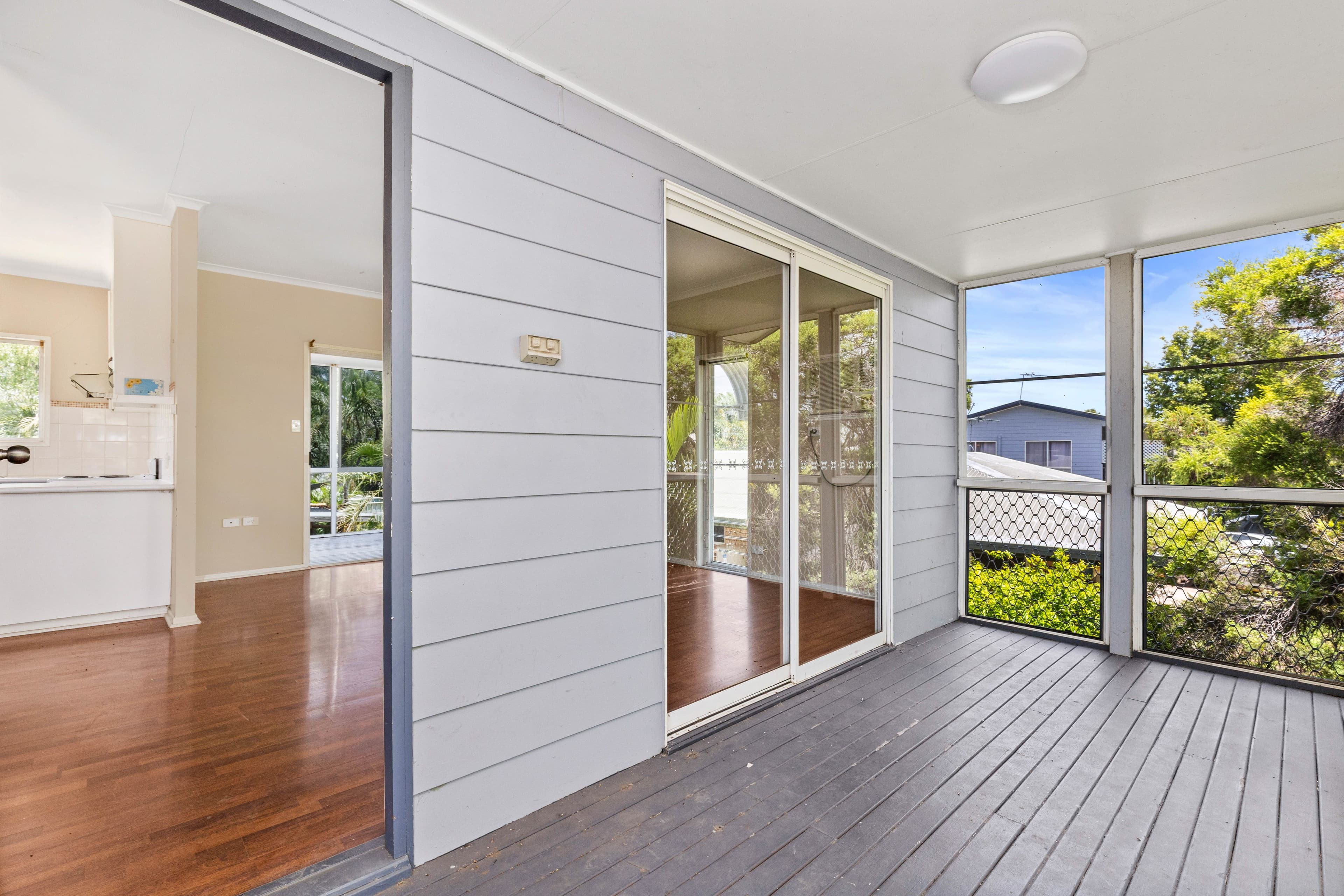 8 Alamein Drive, Emerald QLD 4720, Emerald - Thumbnail 4