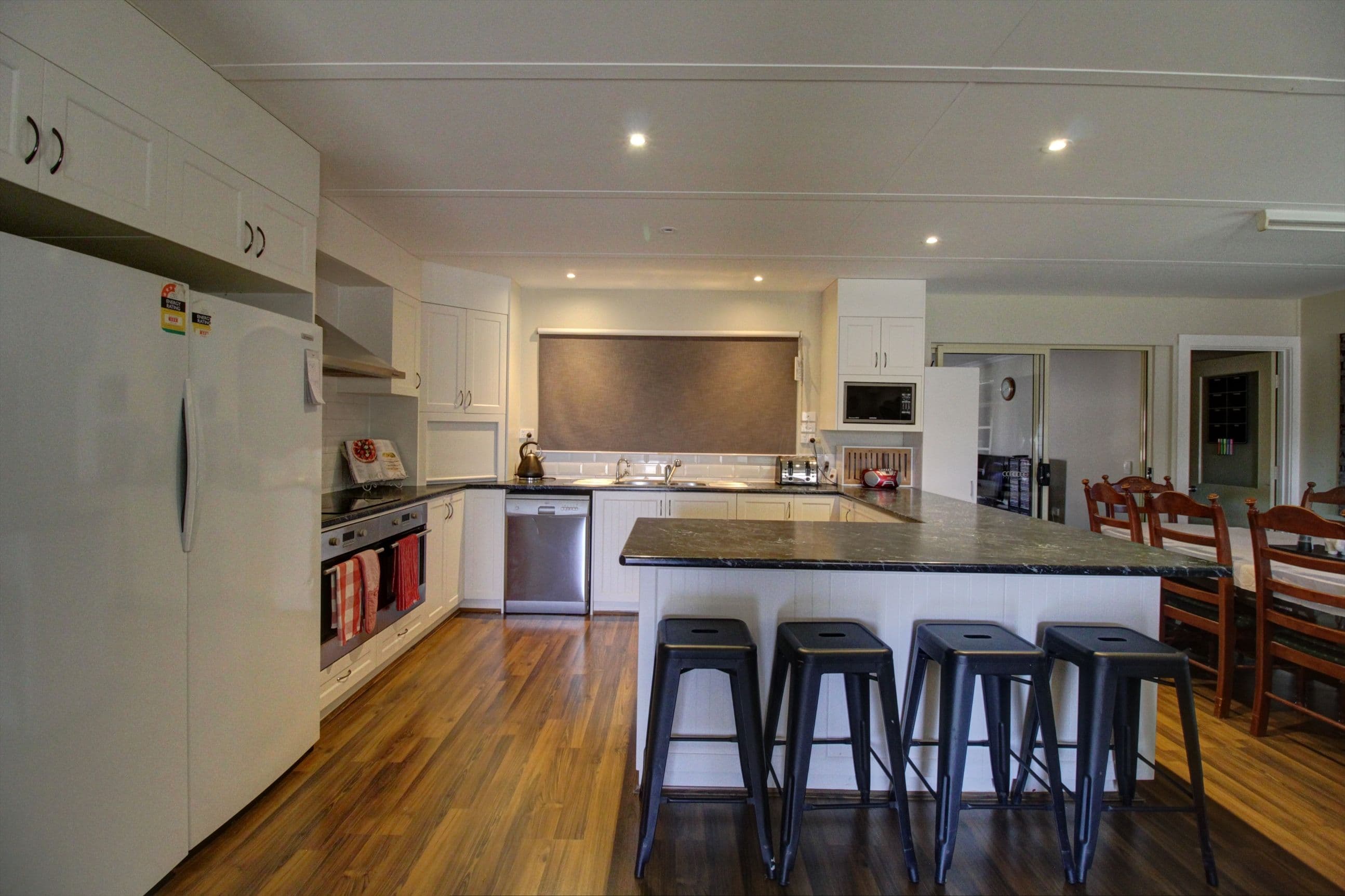 7 Hameister Avenue, Loxton SA 5333, Loxton - Thumbnail 2
