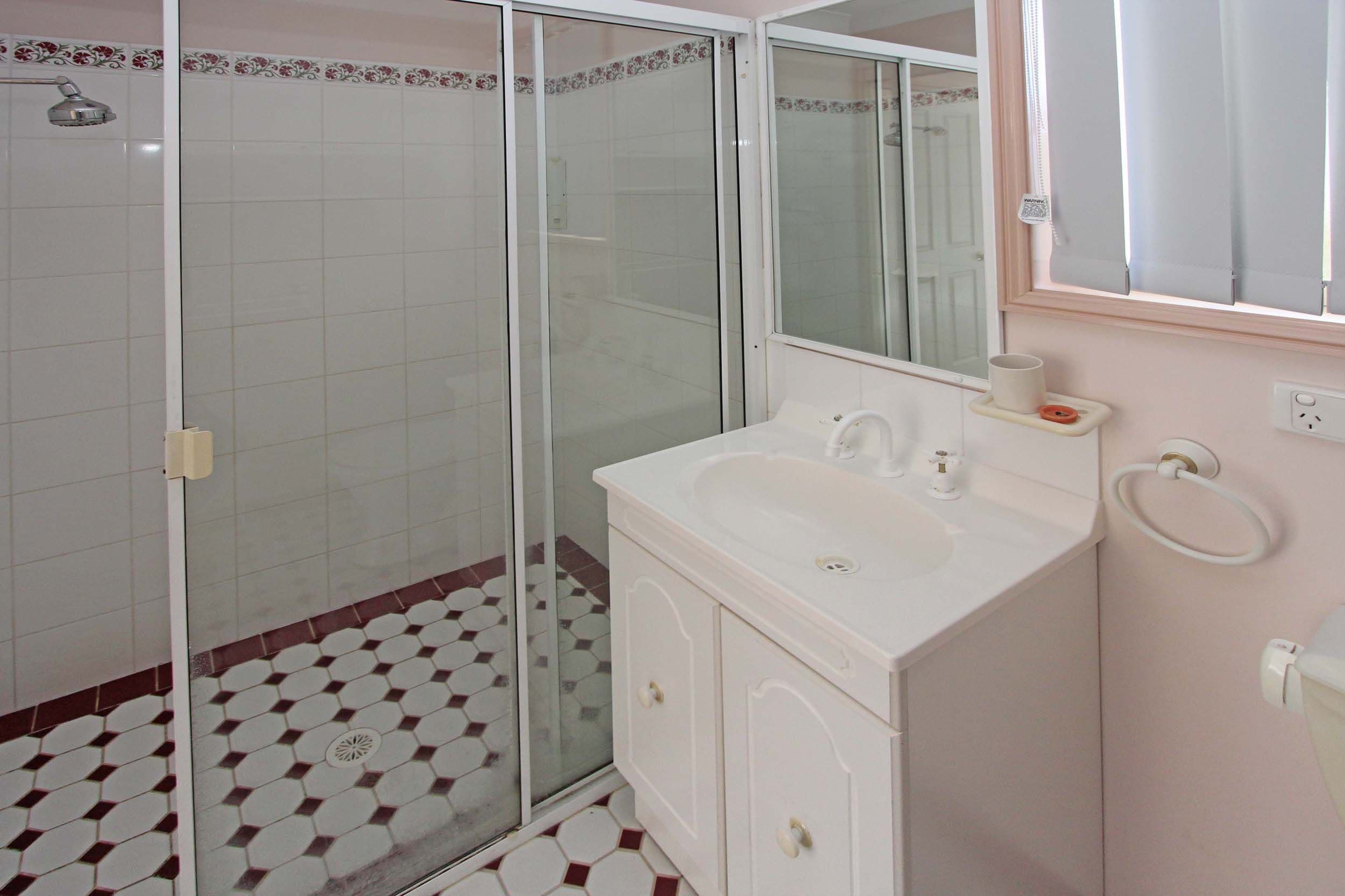 25a Katherine Crescent, GREEN POINT NSW 2251, Green Point - Thumbnail 6