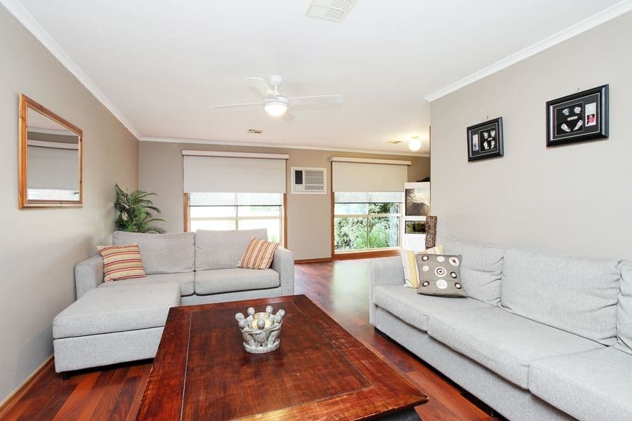 278 Greaves Street North, WERRIBEE VIC 3030, Werribee - Thumbnail 2