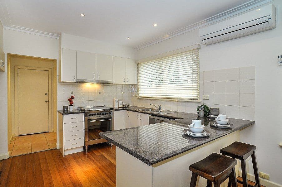 27 Coven Avenue, HEATHMONT VIC 3135, Heathmont - Thumbnail 4