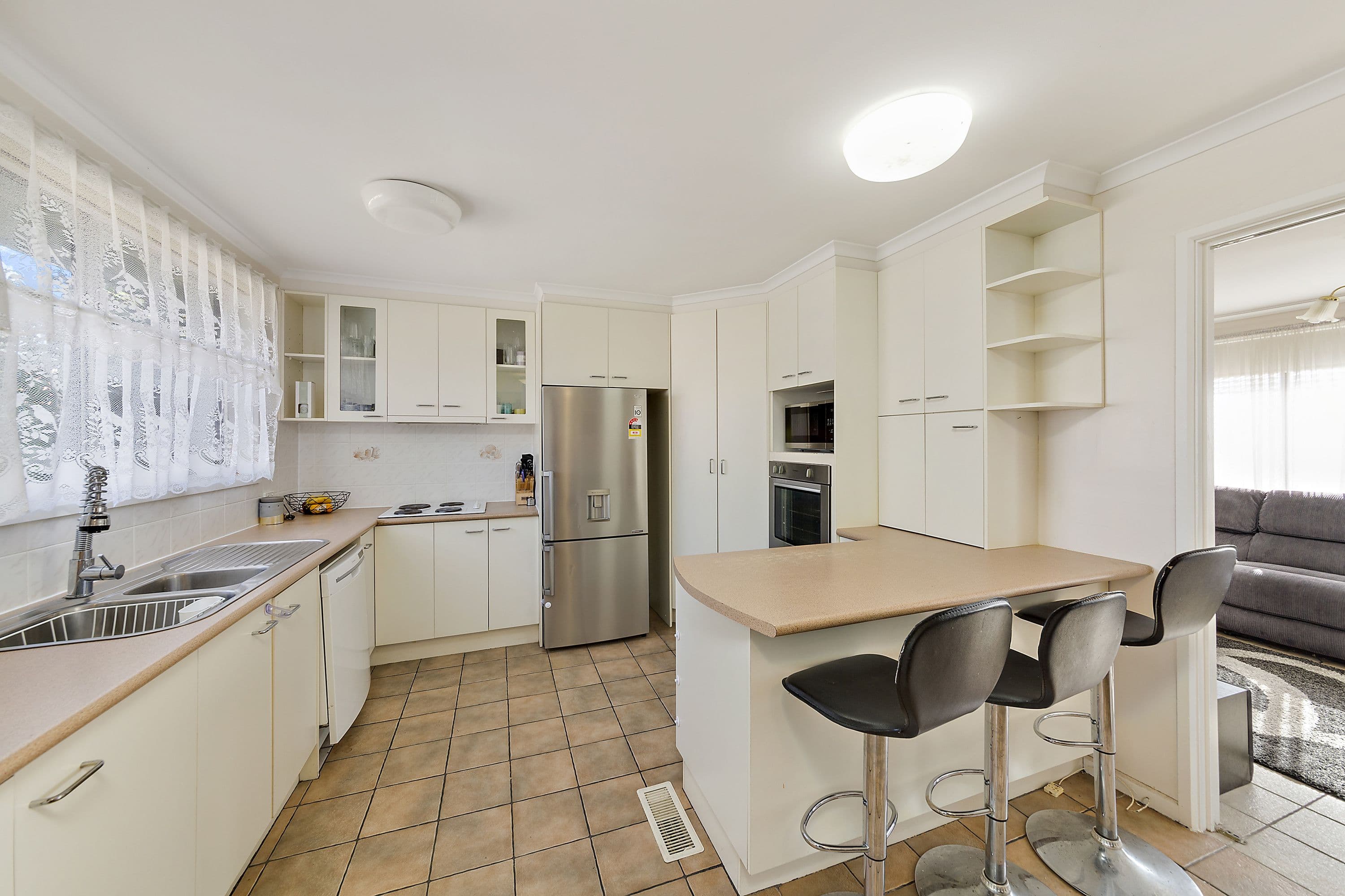 26 Waratah Street, Queanbeyan NSW 2620, Queanbeyan - Thumbnail 3