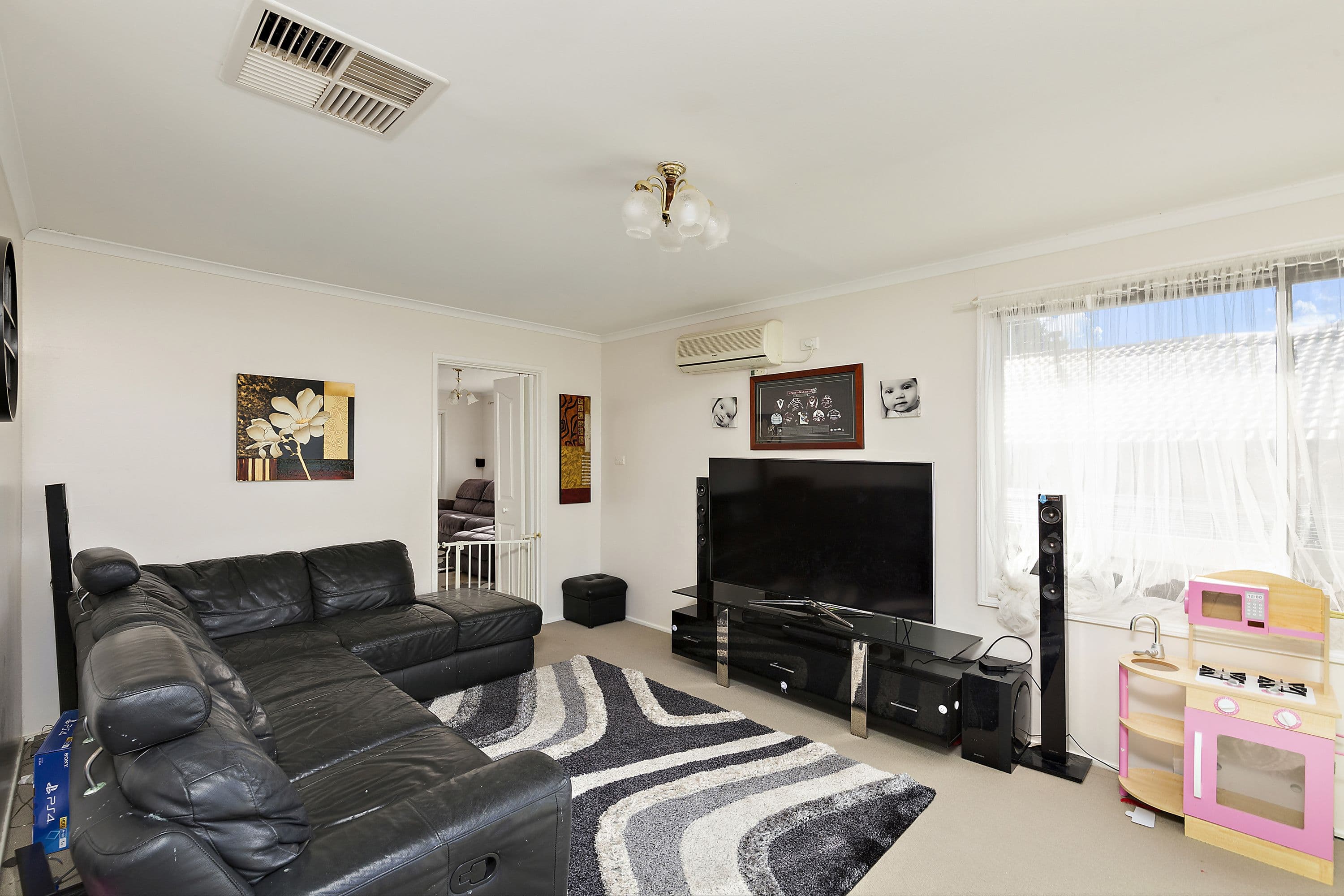 26 Waratah Street, Queanbeyan NSW 2620, Queanbeyan - Thumbnail 5