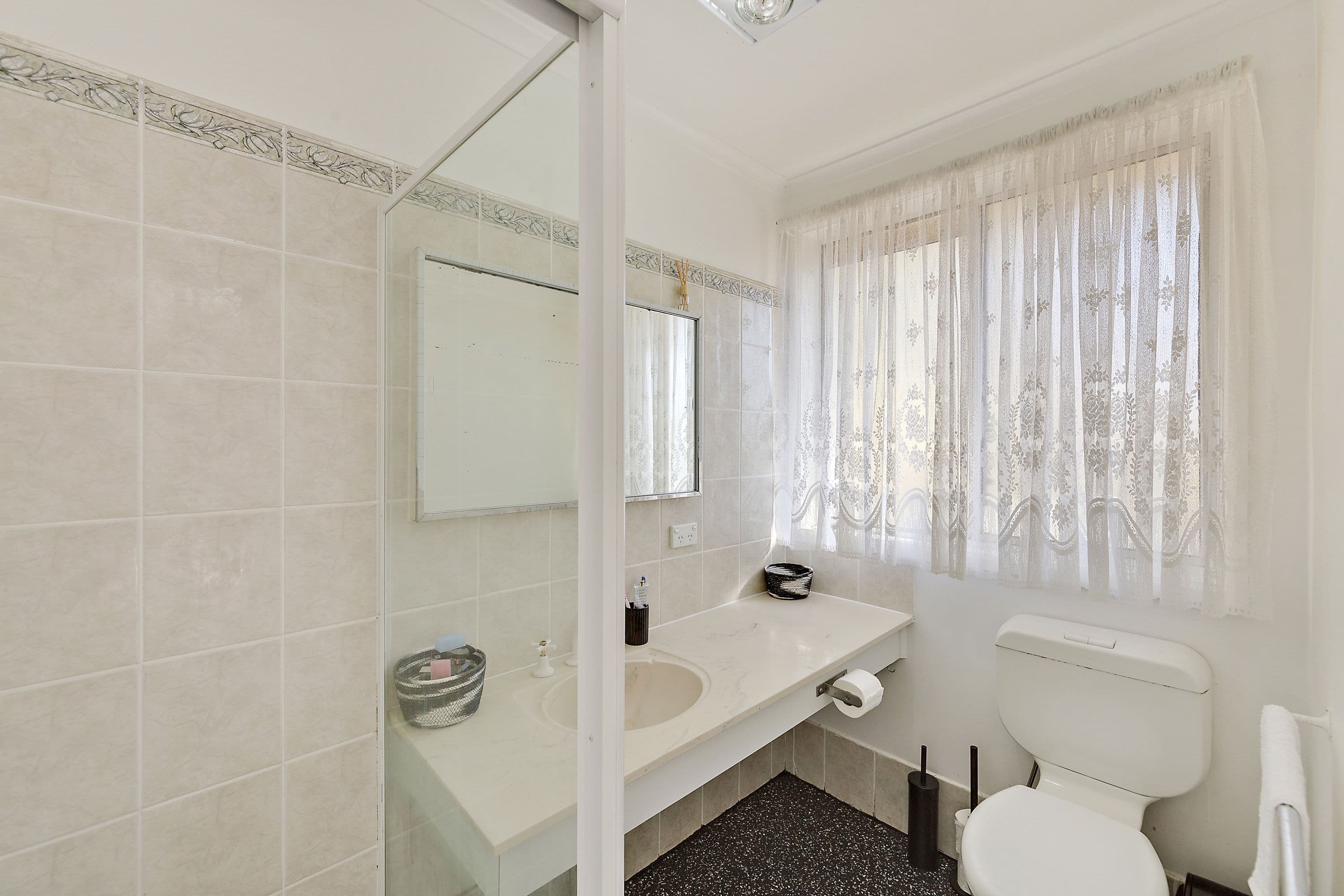 26 Waratah Street, Queanbeyan NSW 2620, Queanbeyan - Thumbnail 8