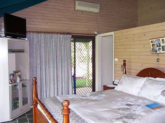 19 Mountain View Road, PINBARREN QLD 4568, Pinbarren - Thumbnail 7