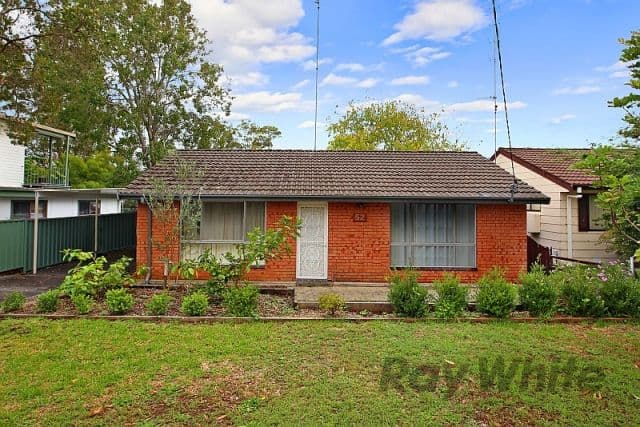 52 Warrina Avenue, SUMMERLAND POINT NSW 2259, Summerland Point - Image 1