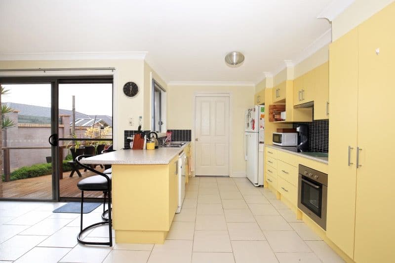 4 Terralla Grove, South Nowra - Thumbnail 2
