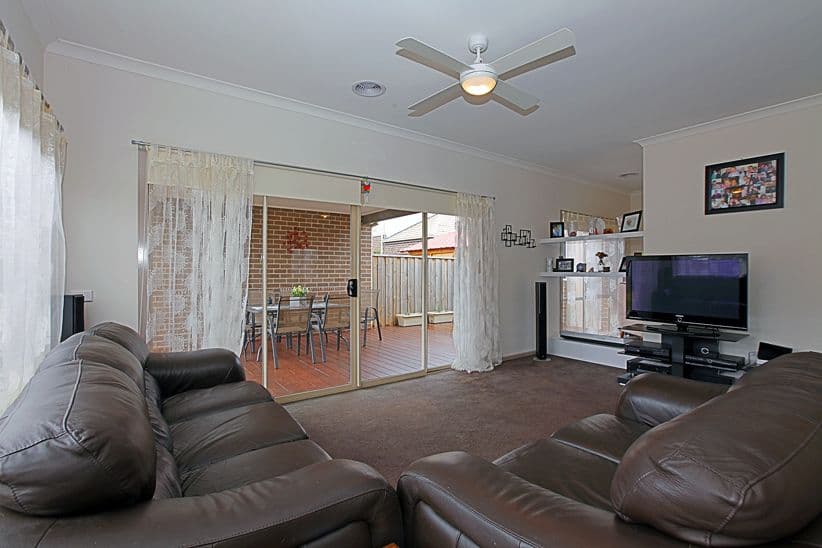 4 Marina Street, EPPING VIC 3076, Epping - Thumbnail 3