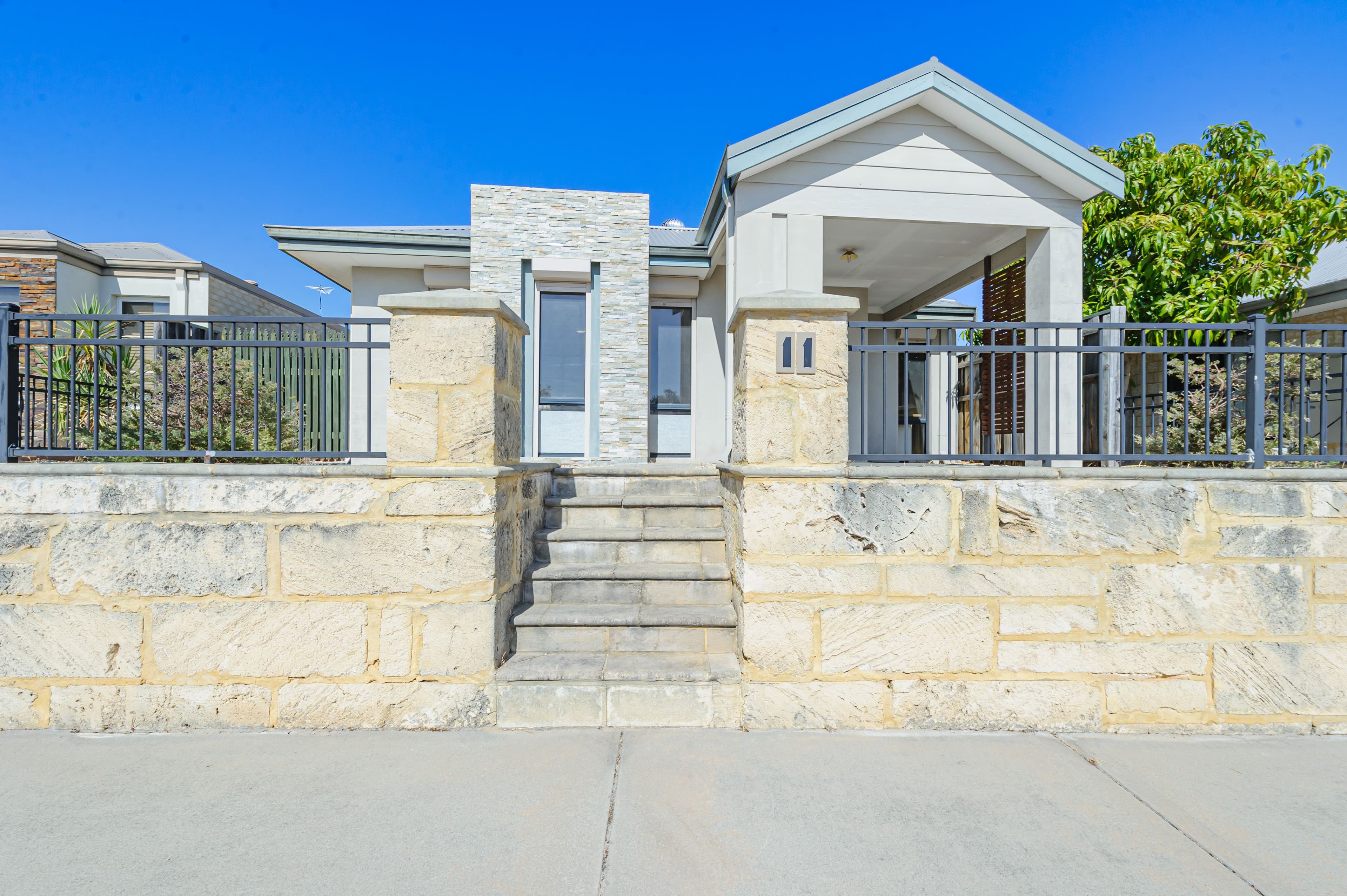 11 Two Rivers Loop, Ellenbrook WA 6069, Ellenbrook - Thumbnail 2