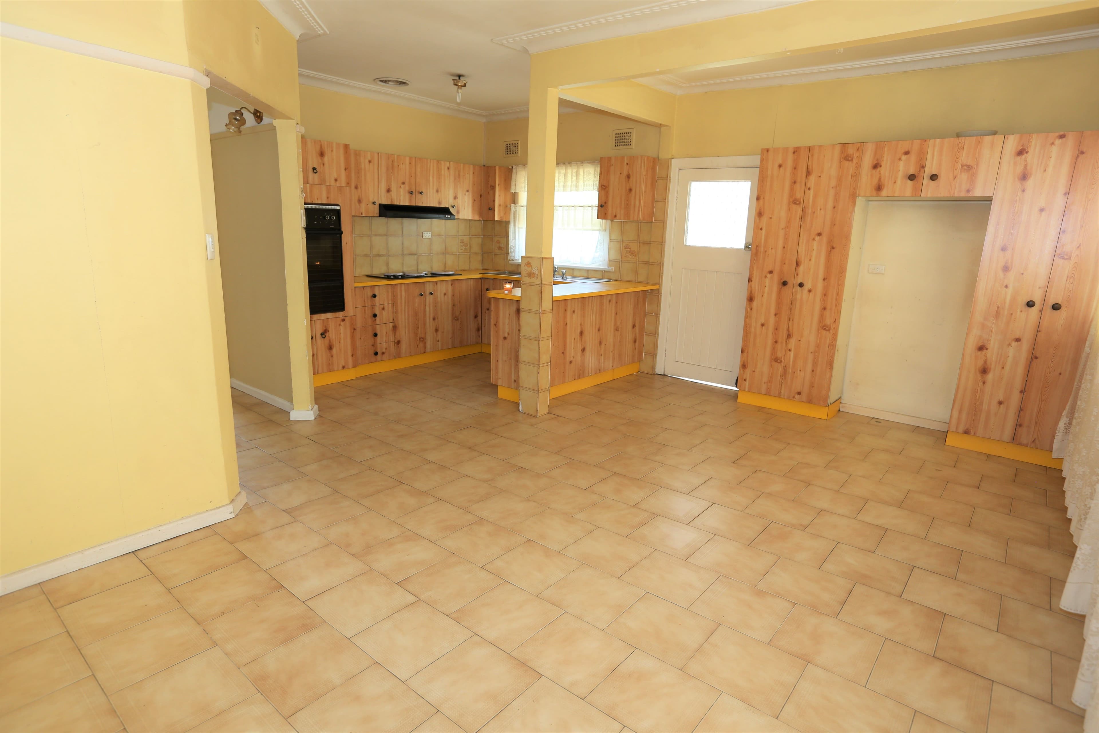 96 Linda Street, Fairfield Heights - Thumbnail 5