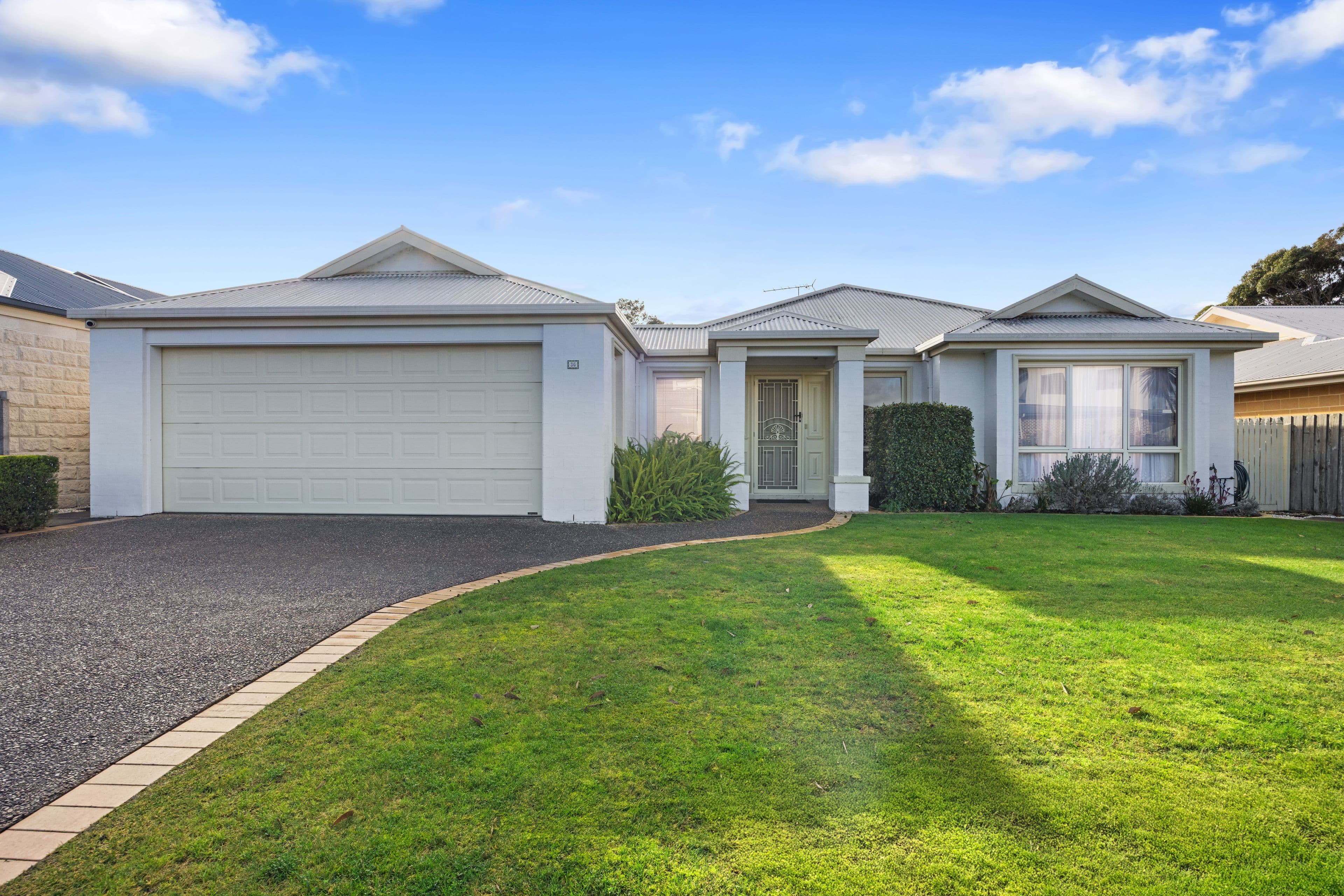36 Woodland Heath Drive, Inverloch VIC 3996, Inverloch - Thumbnail 2