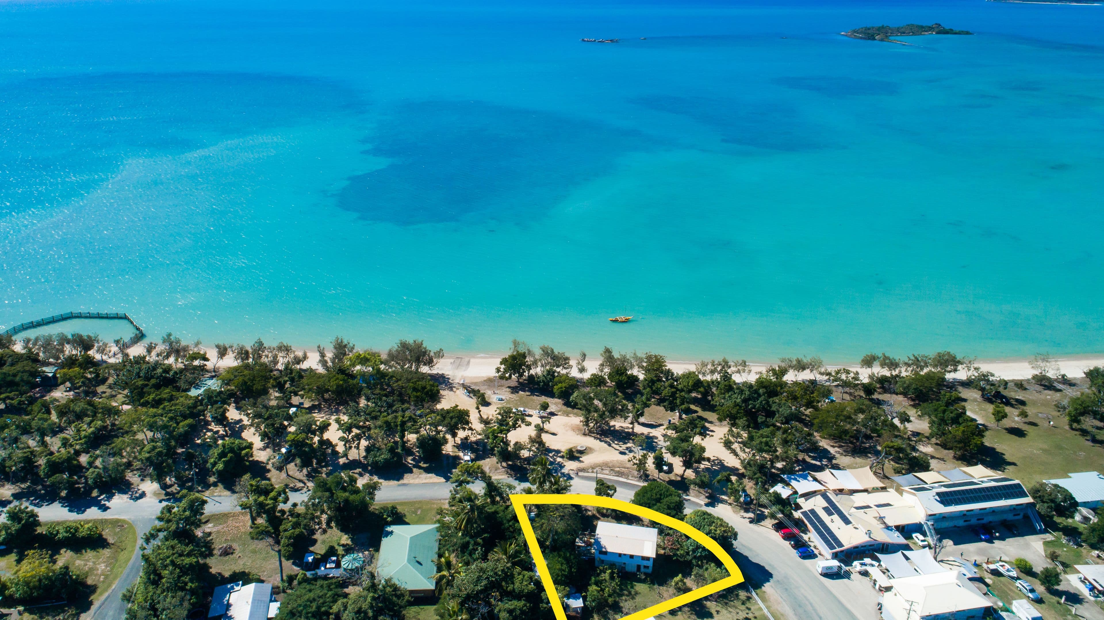 18 Deicke Crescent, Dingo Beach QLD 4800, Dingo Beach - Thumbnail 2