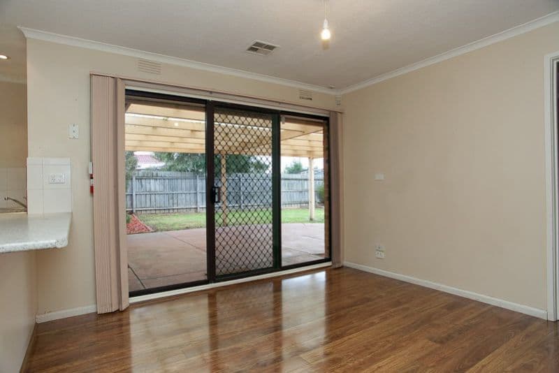 18 Maywood Drive, EPPING VIC 3076, Epping - Thumbnail 4