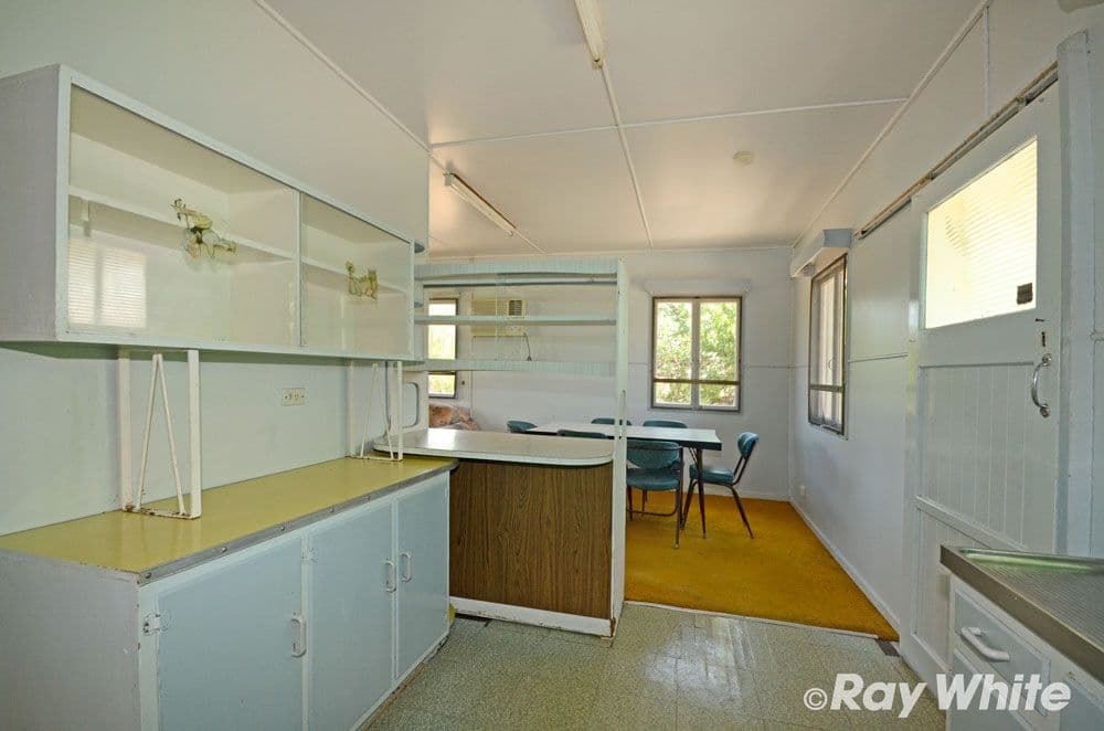 40 Warren Street, Goovigen QLD 4702, Goovigen - Thumbnail 4