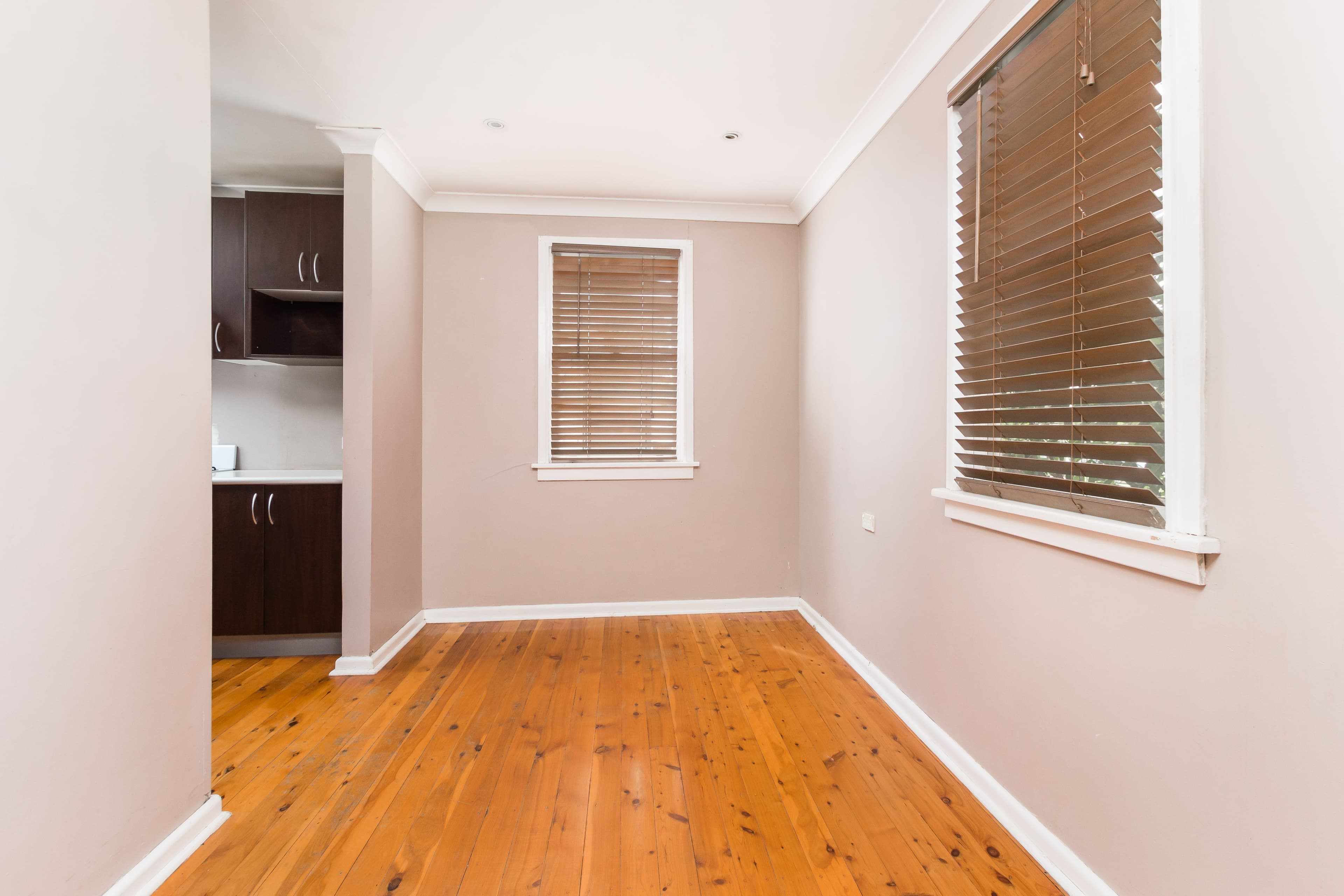19 Robshaw Road, Marayong - Thumbnail 3