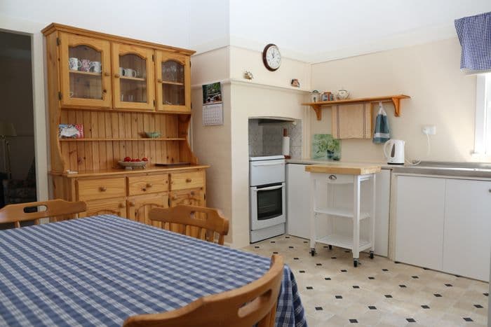 3 Montague Street, NAROOMA NSW 2546, Narooma - Thumbnail 3