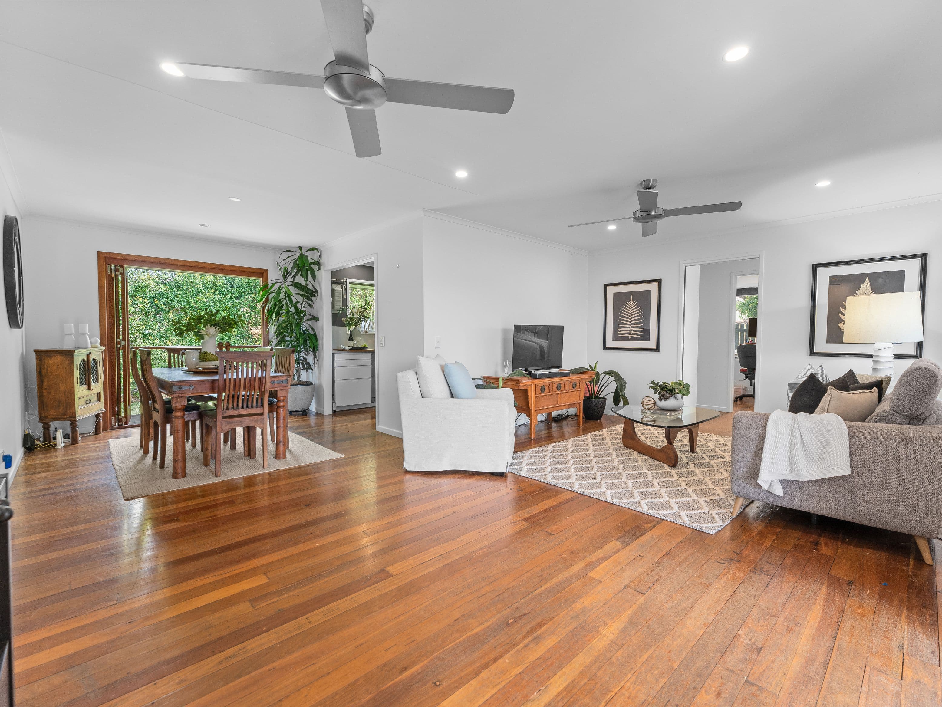 7 Hull Street, Arana Hills QLD 4054, Arana Hills - Thumbnail 2