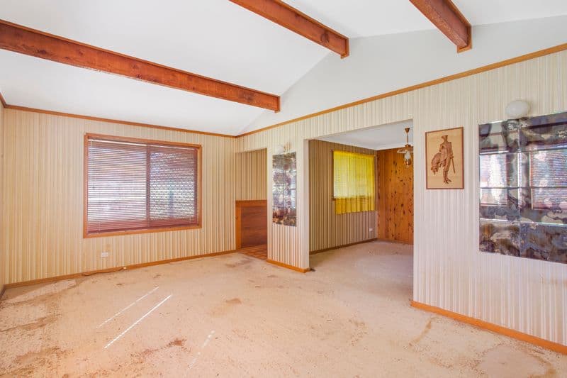12 Purcell Place, Clarence Town - Thumbnail 6