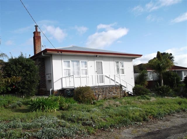 12 Narpund Road, MOUNT BARKER WA 6324, Mount Barker - Thumbnail 2