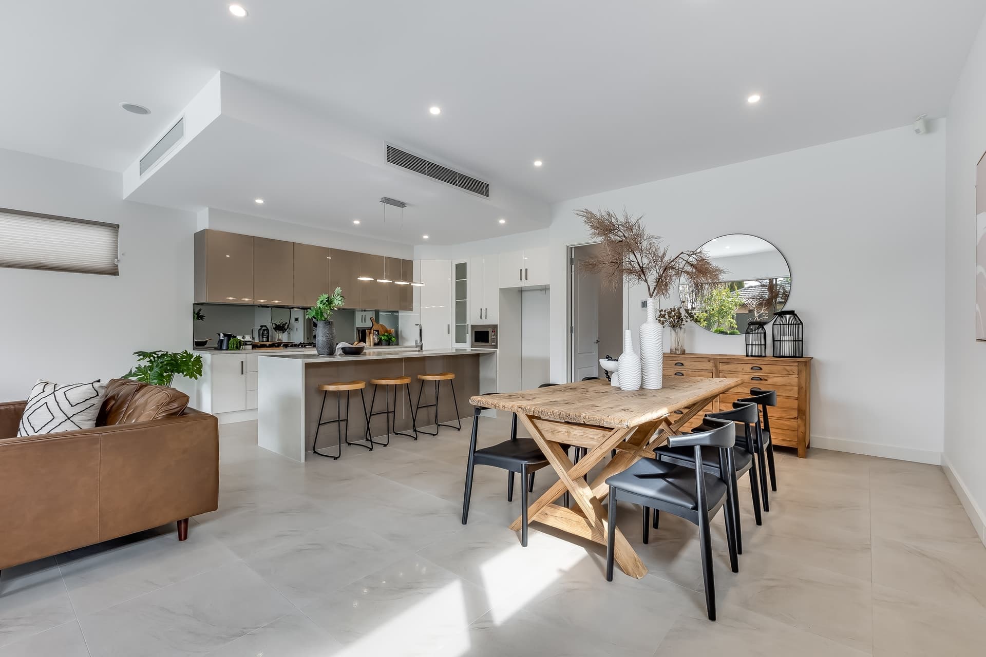 56A Riverside Drive, Fulham - Thumbnail 4