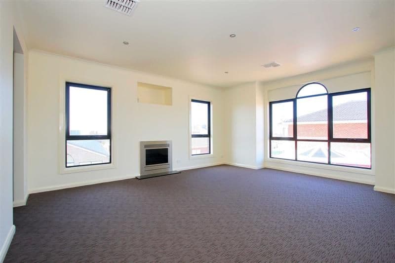 5 MacDonald Place, TAYLORS HILL VIC 3037, Taylors Hill - Thumbnail 7