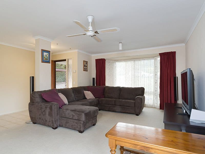 6 Preiss Close, NAIRNE SA 5252, Nairne - Thumbnail 3