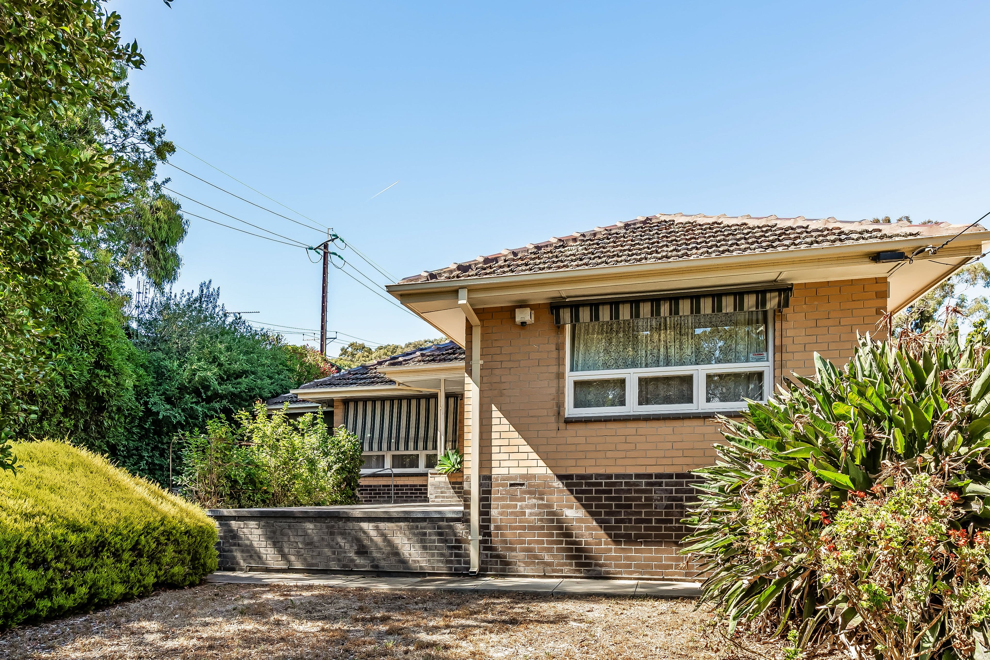 343/73 Lake Street, Caroline Springs - Thumbnail 2