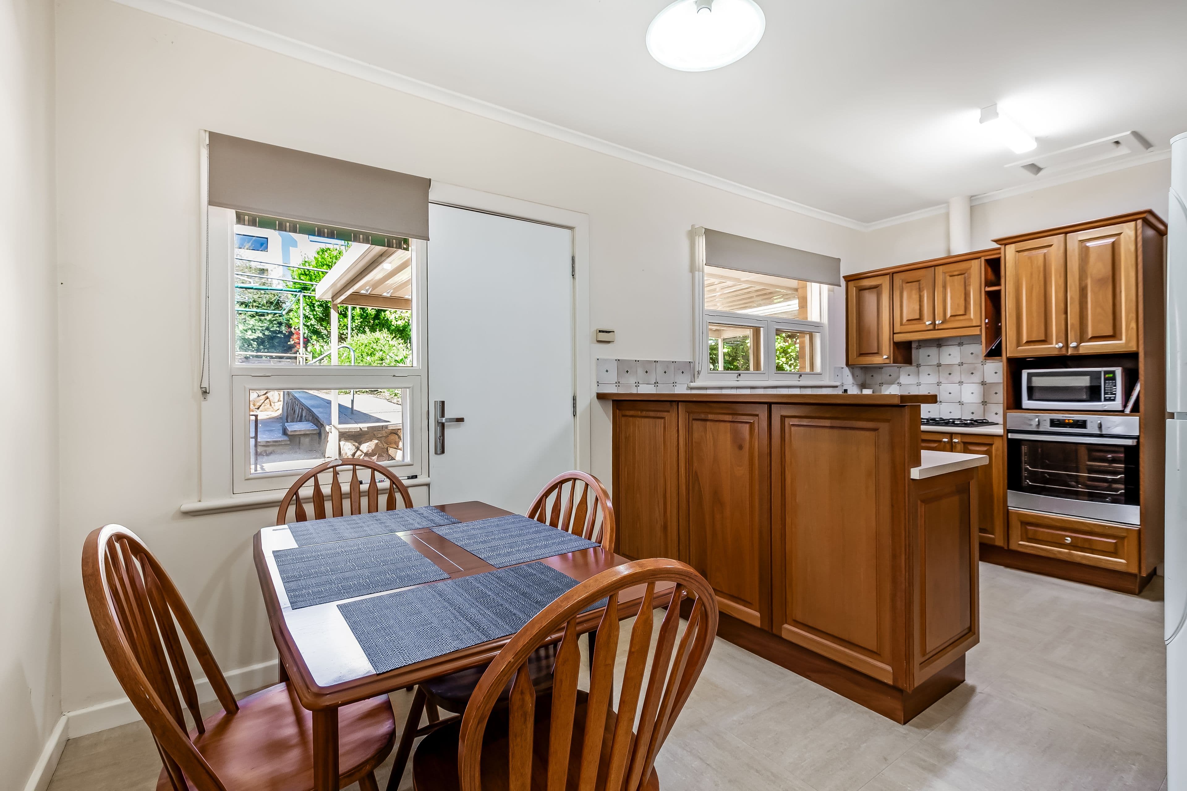 343/73 Lake Street, Caroline Springs - Thumbnail 8