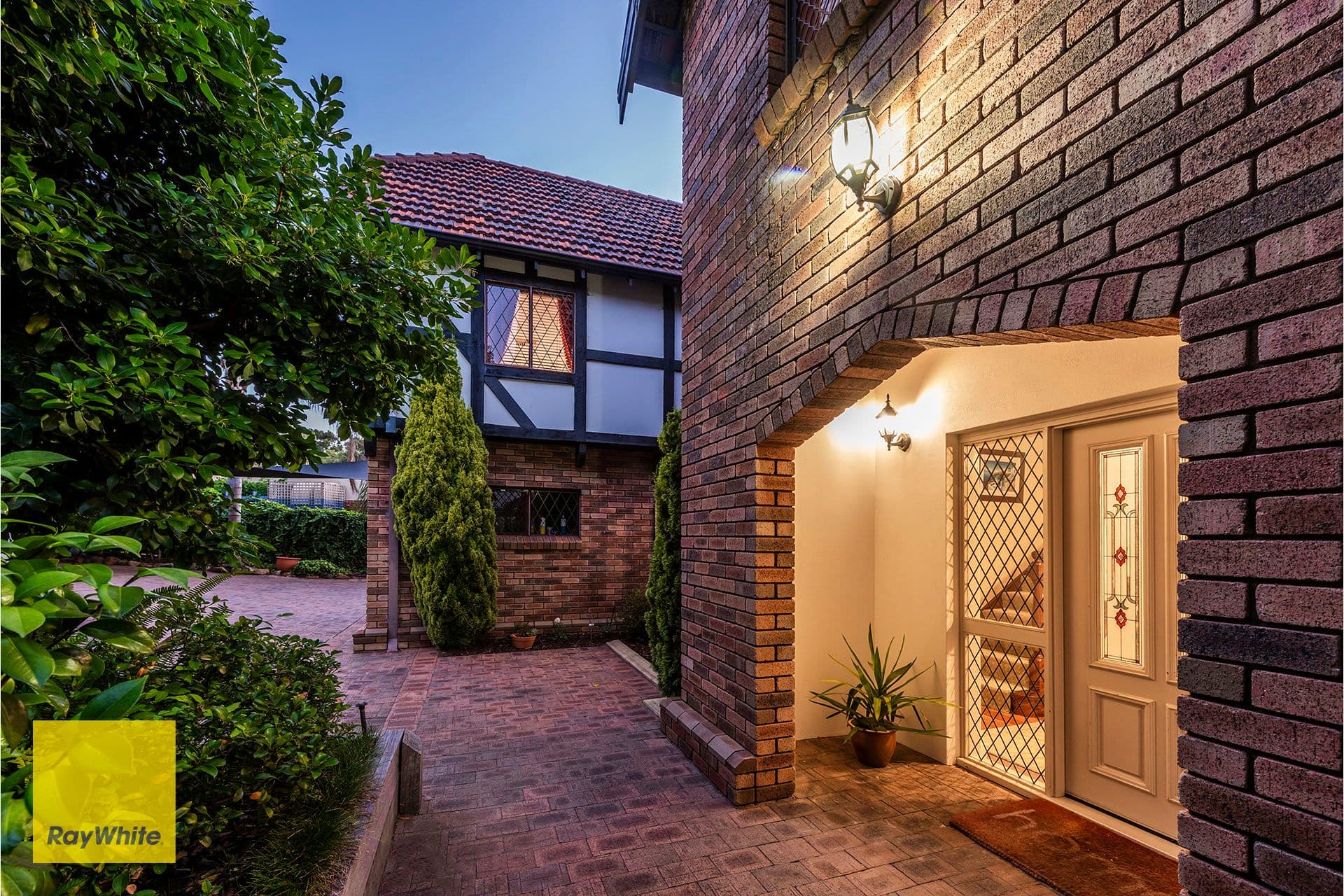 175 Railway Road, Gooseberry Hill WA 6076, Gooseberry Hill - Thumbnail 3