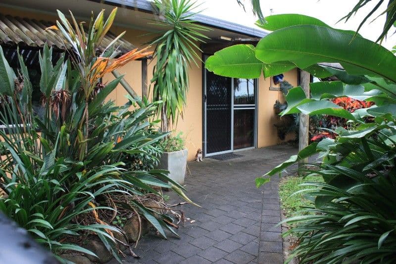 17 Amstead Street, EIMEO QLD 4740, Eimeo - Image 1