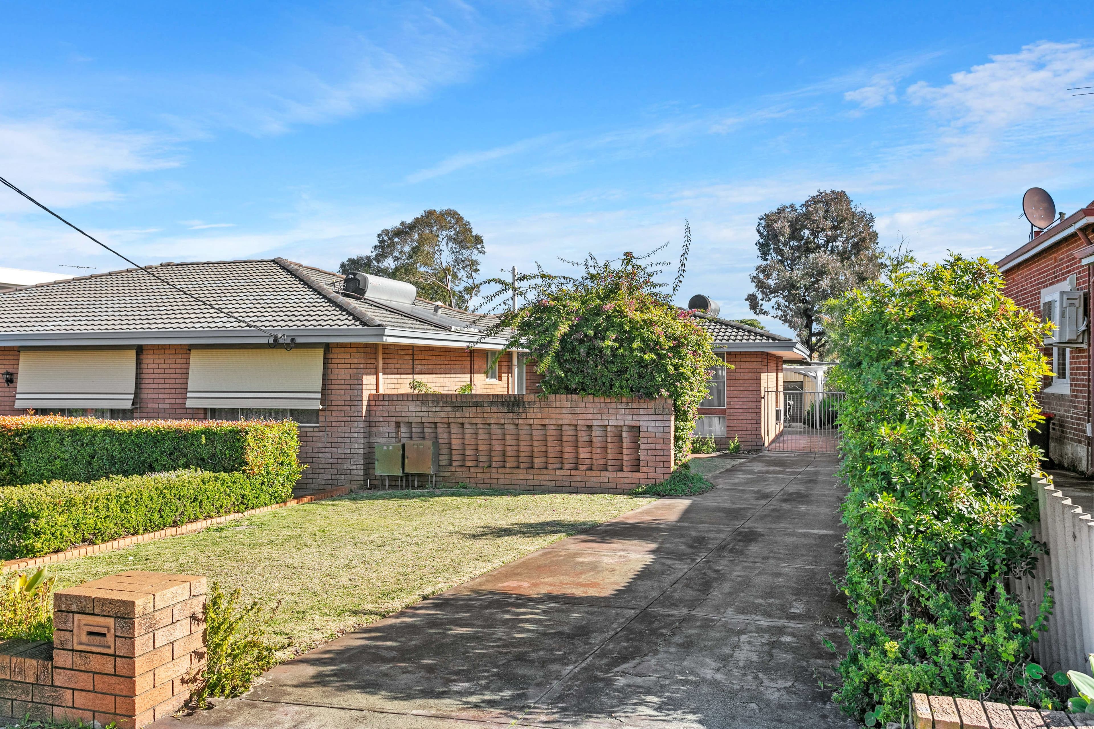 19A Fairfield Street, Mount Hawthorn WA 6016, Mount Hawthorn - Thumbnail 2