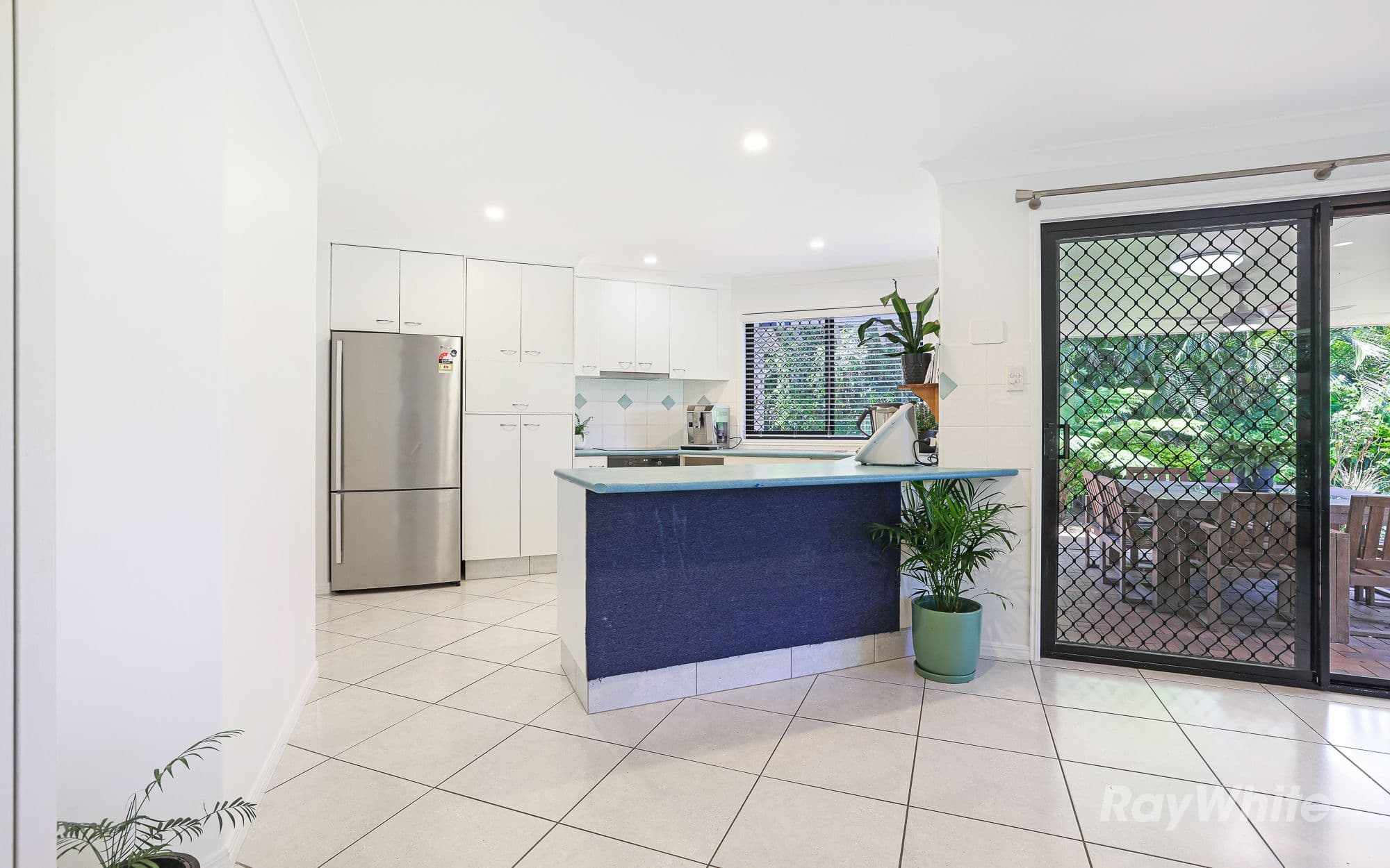 174 Barolin Esplanade, Coral Cove QLD 4670, Coral Cove - Thumbnail 8