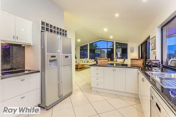 4 Cooksland Crescent, NORTH LAKES QLD 4509, North Lakes - Thumbnail 7