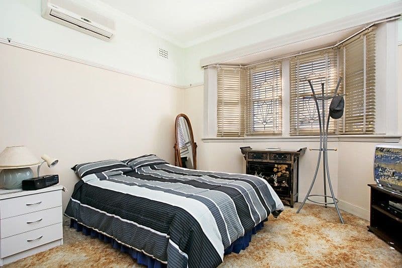 41 Stapleton Street, WALLSEND NSW 2287, Wallsend - Thumbnail 2