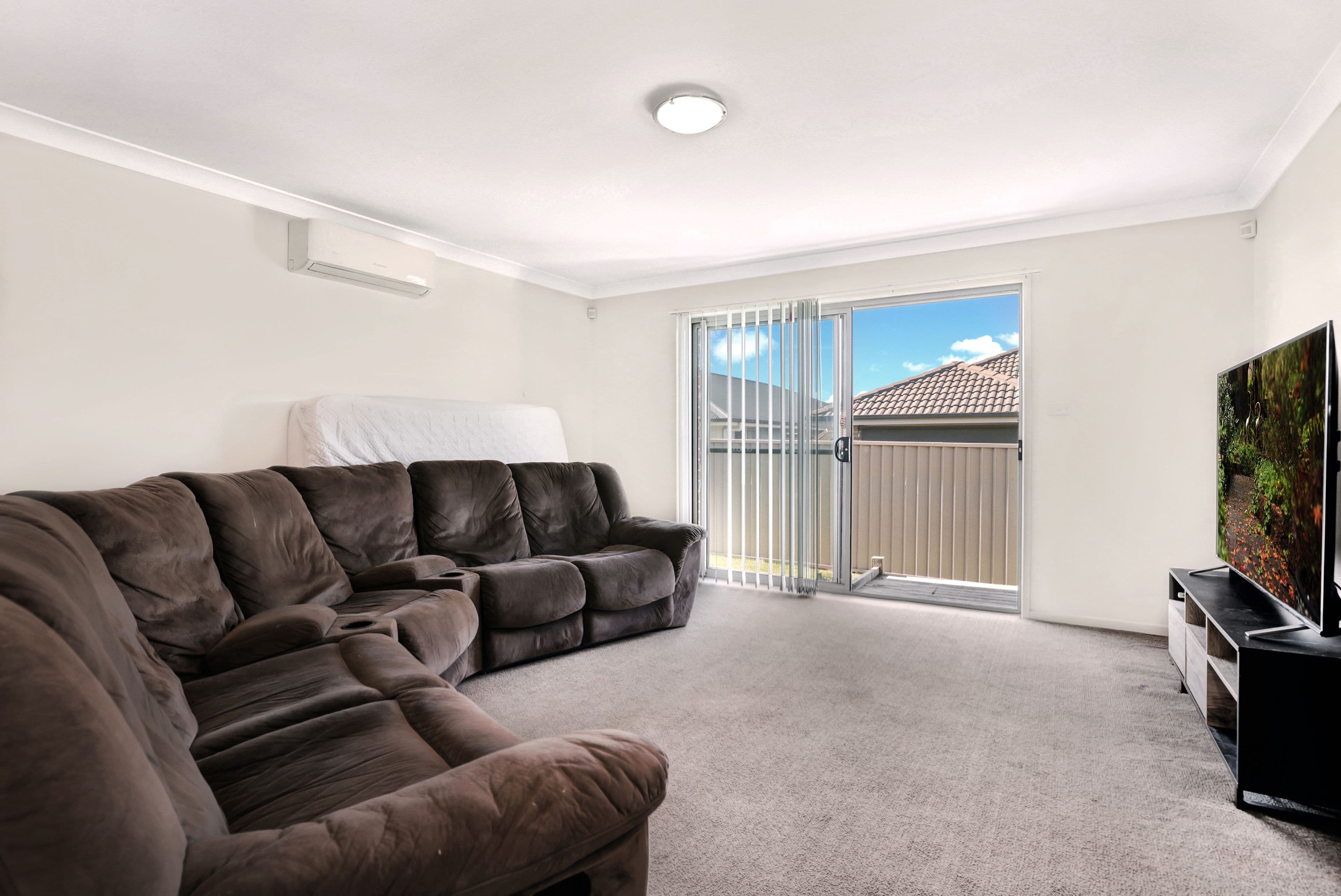 14 Adina Street, JORDAN SPRINGS NSW 2747, Jordan Springs - Thumbnail 4