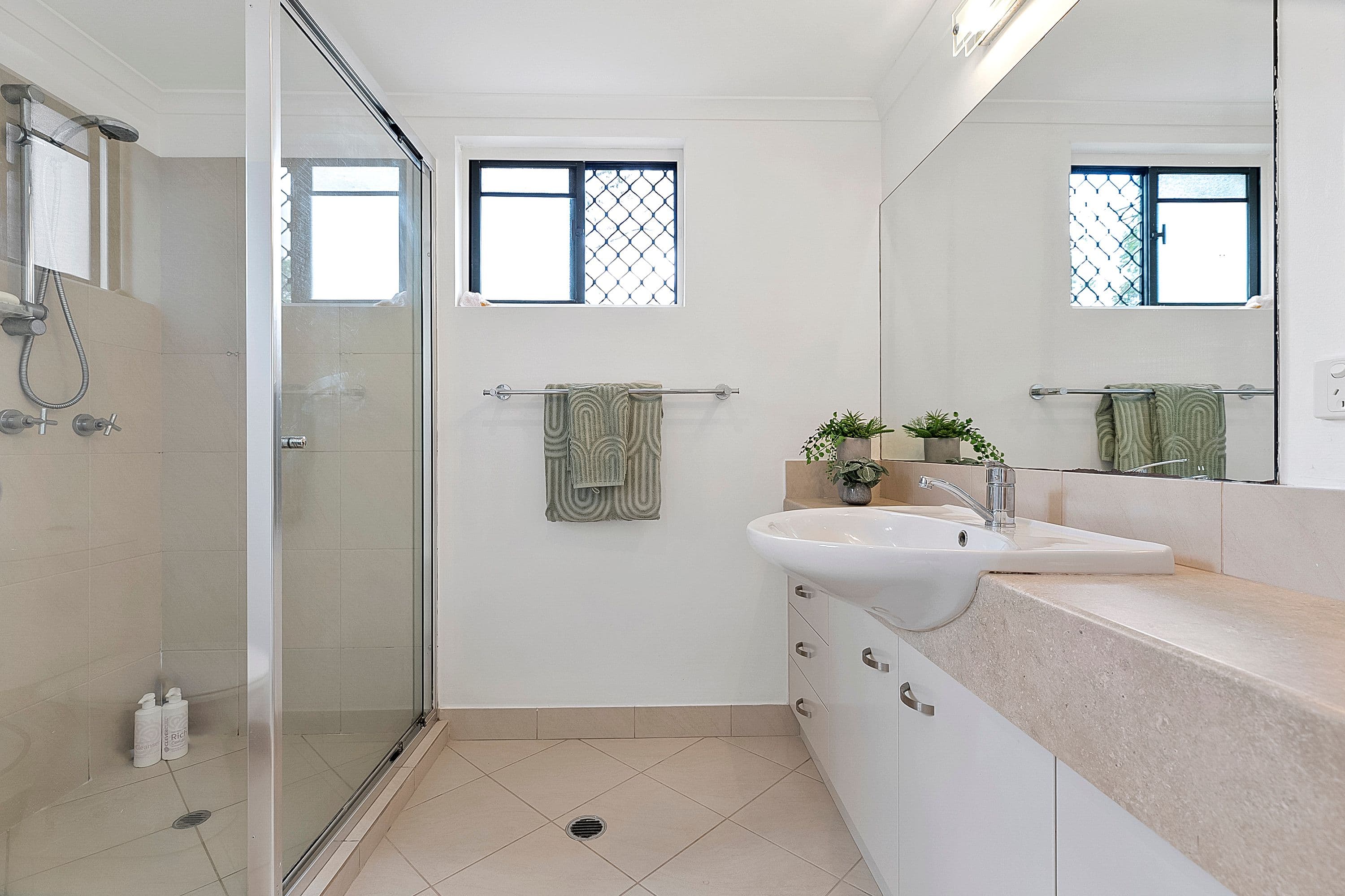 7 Pearl Street, Cooroy QLD 4563, Cooroy - Thumbnail 7