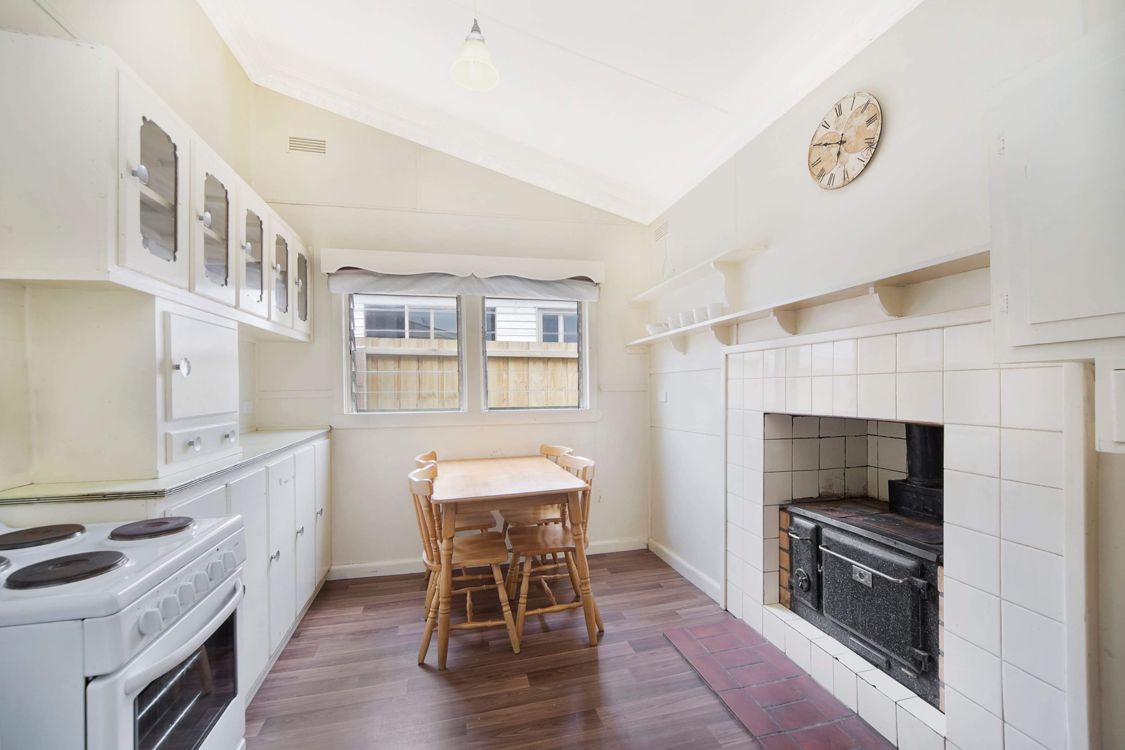 720 Laurie Street, Mount Pleasant VIC 3350, Mount Pleasant - Thumbnail 3