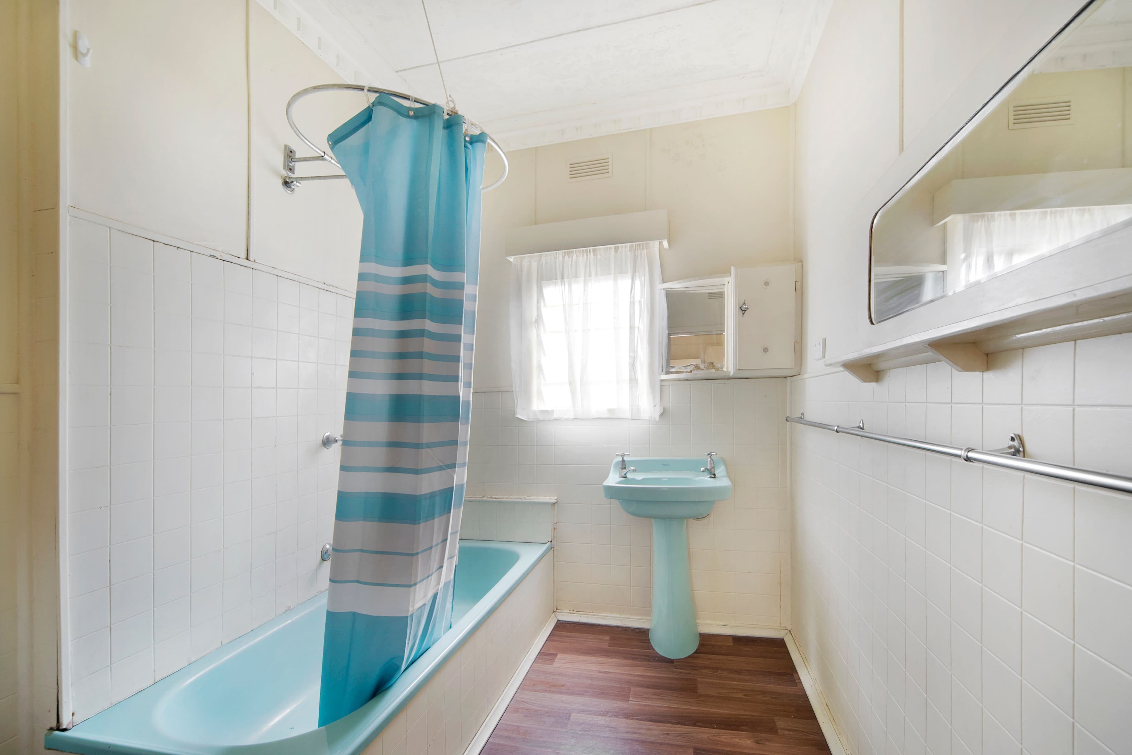 720 Laurie Street, Mount Pleasant VIC 3350, Mount Pleasant - Thumbnail 8