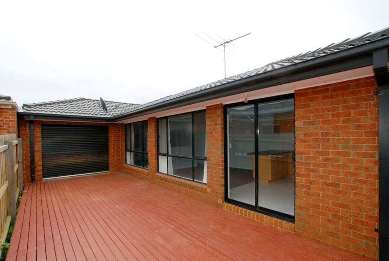 14 Juliana Avenue, WYNDHAM VALE VIC 3024, Wyndham Vale - Thumbnail 3